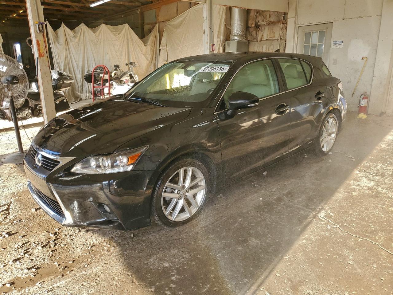 2017 LEXUS CT