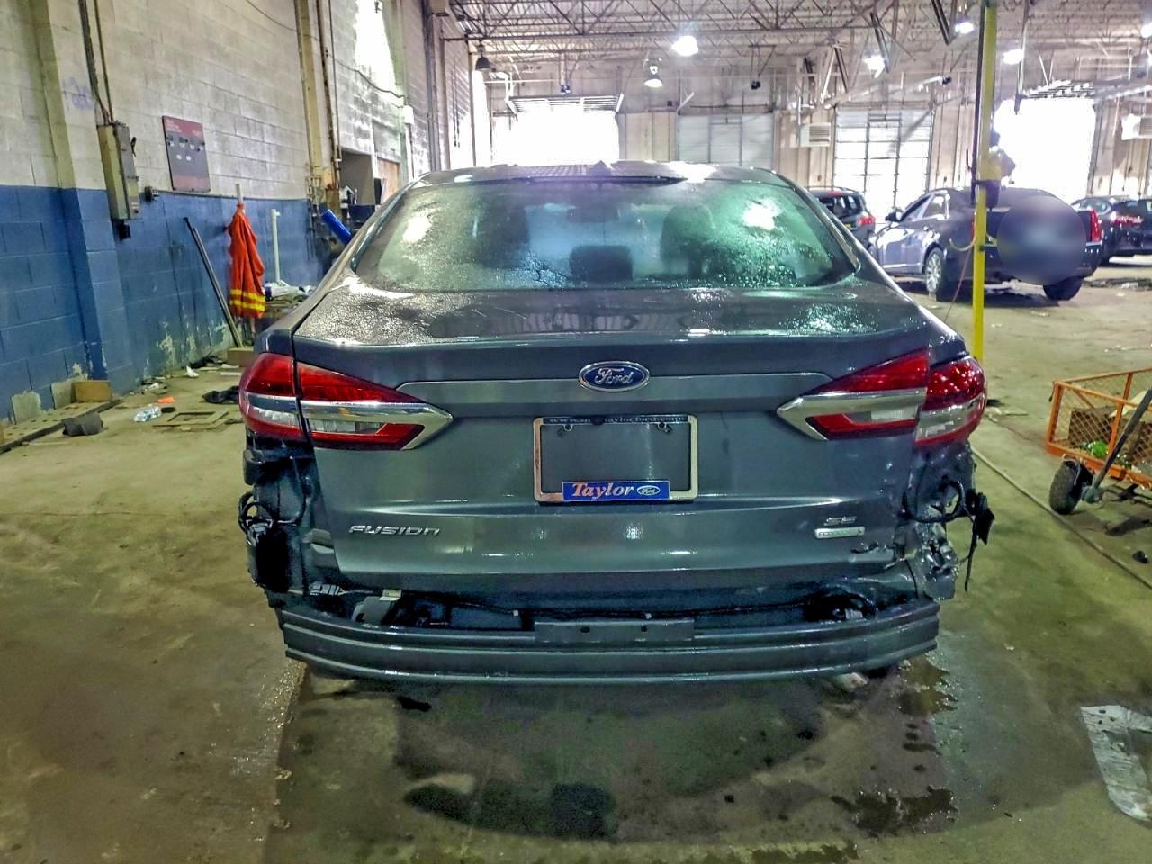 2020 FORD FUSION SE photo 6