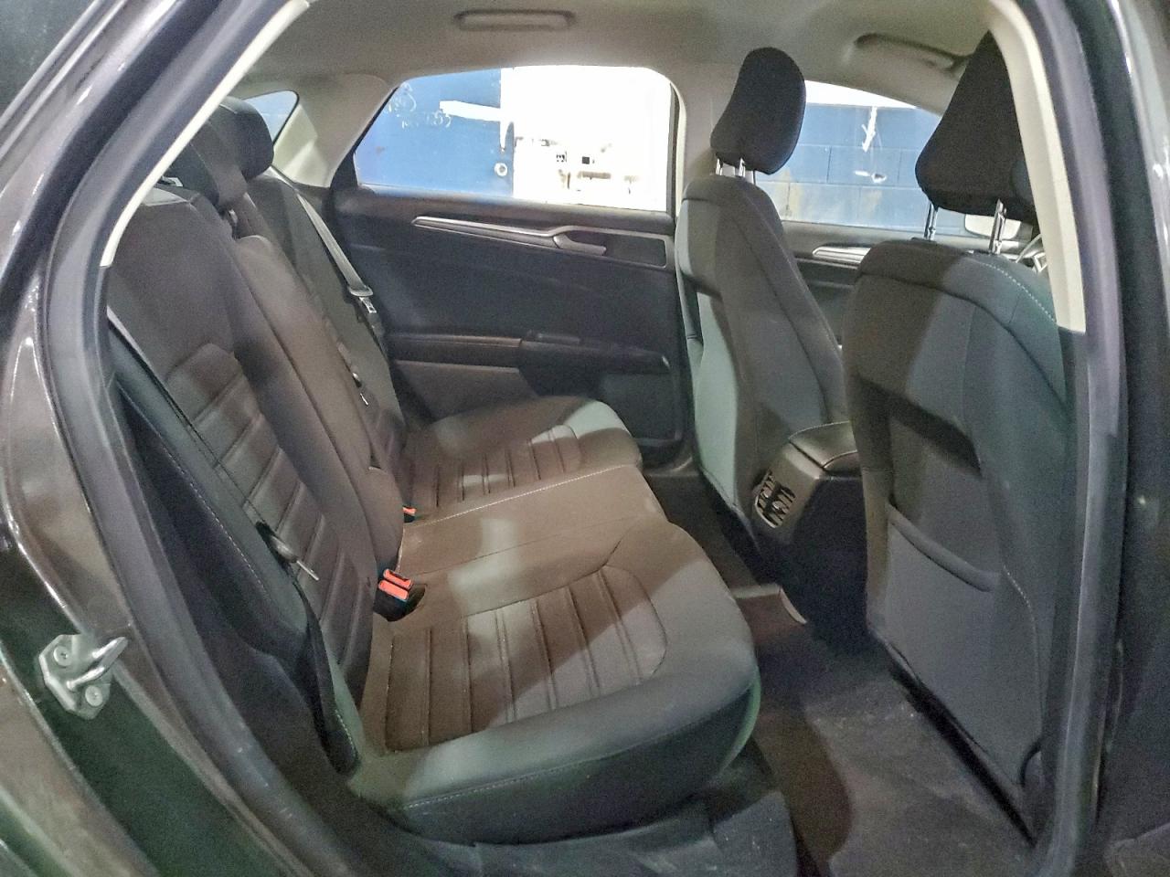 2020 FORD FUSION SE photo 10