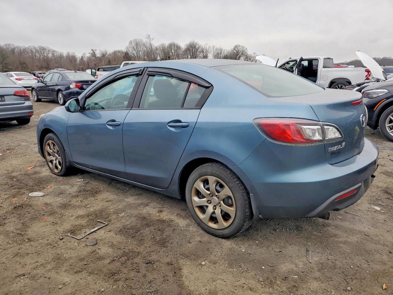 2010 MAZDA 3 I photo 2