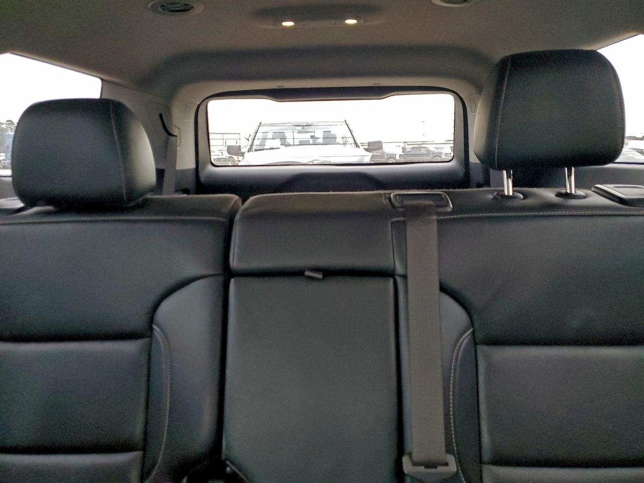 2023 GMC ACADIA SLT photo 10