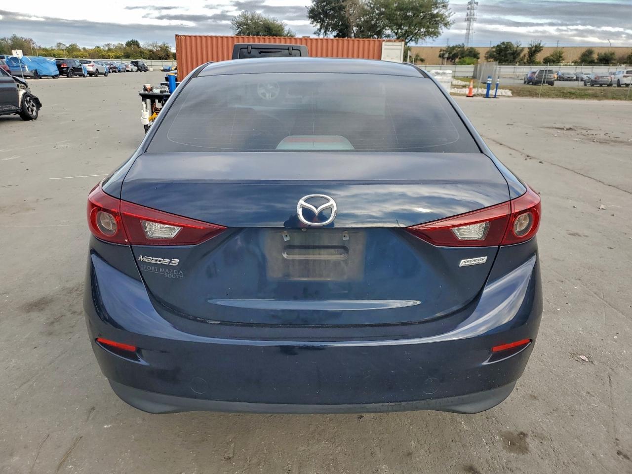 2018 MAZDA 3 SPORT photo 11