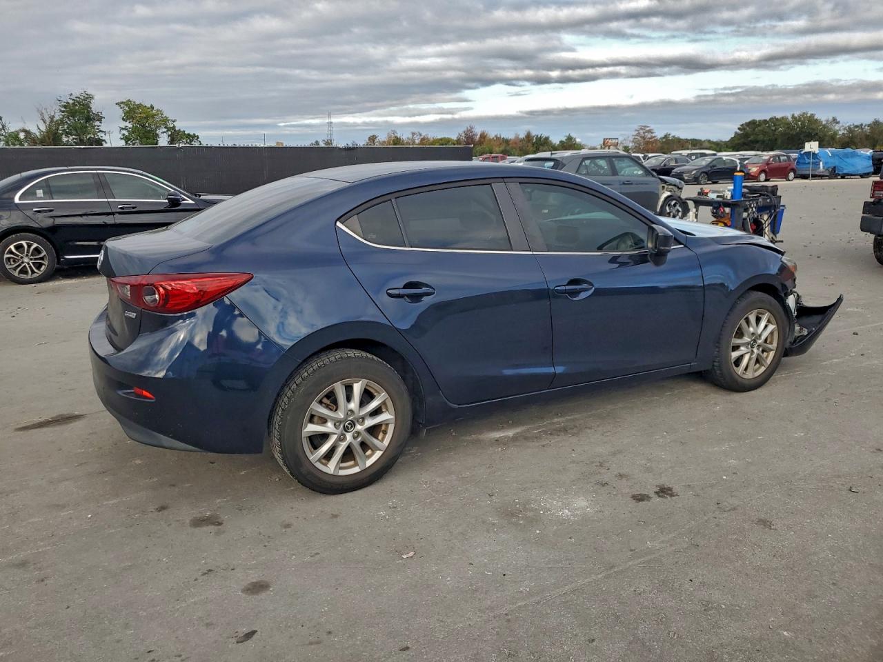 2018 MAZDA 3 SPORT photo 5