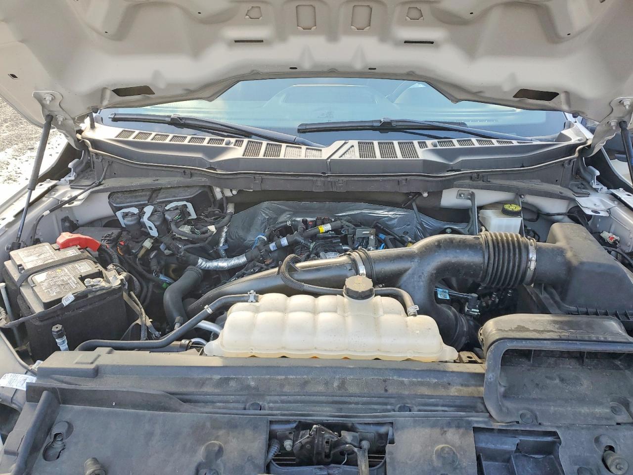 2024 FORD F150 photo 21