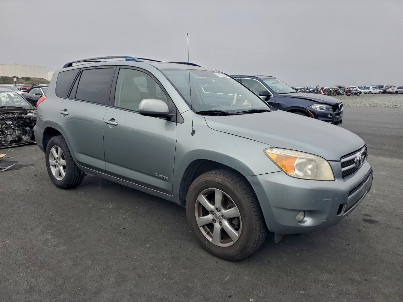 2008 TOYOTA RAV4 LIMITED photo 4