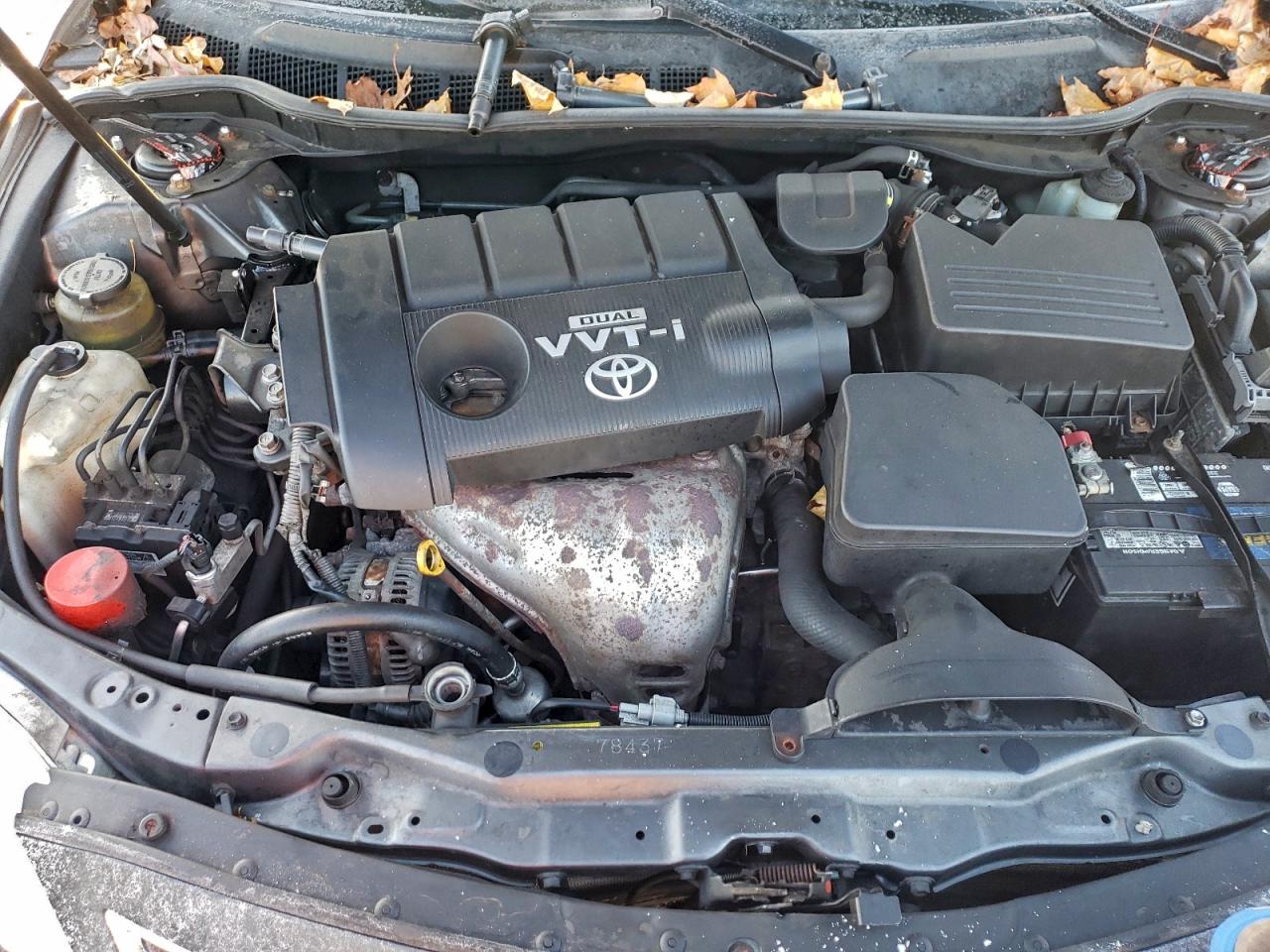 2010 TOYOTA CAMRY BASE photo 11