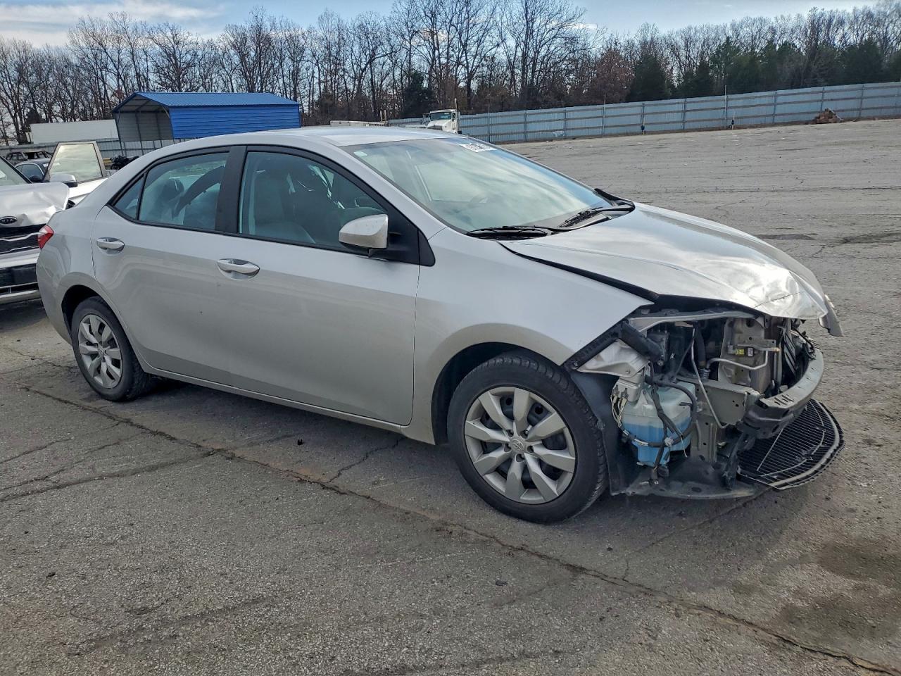 2014 TOYOTA COROLLA L photo 4