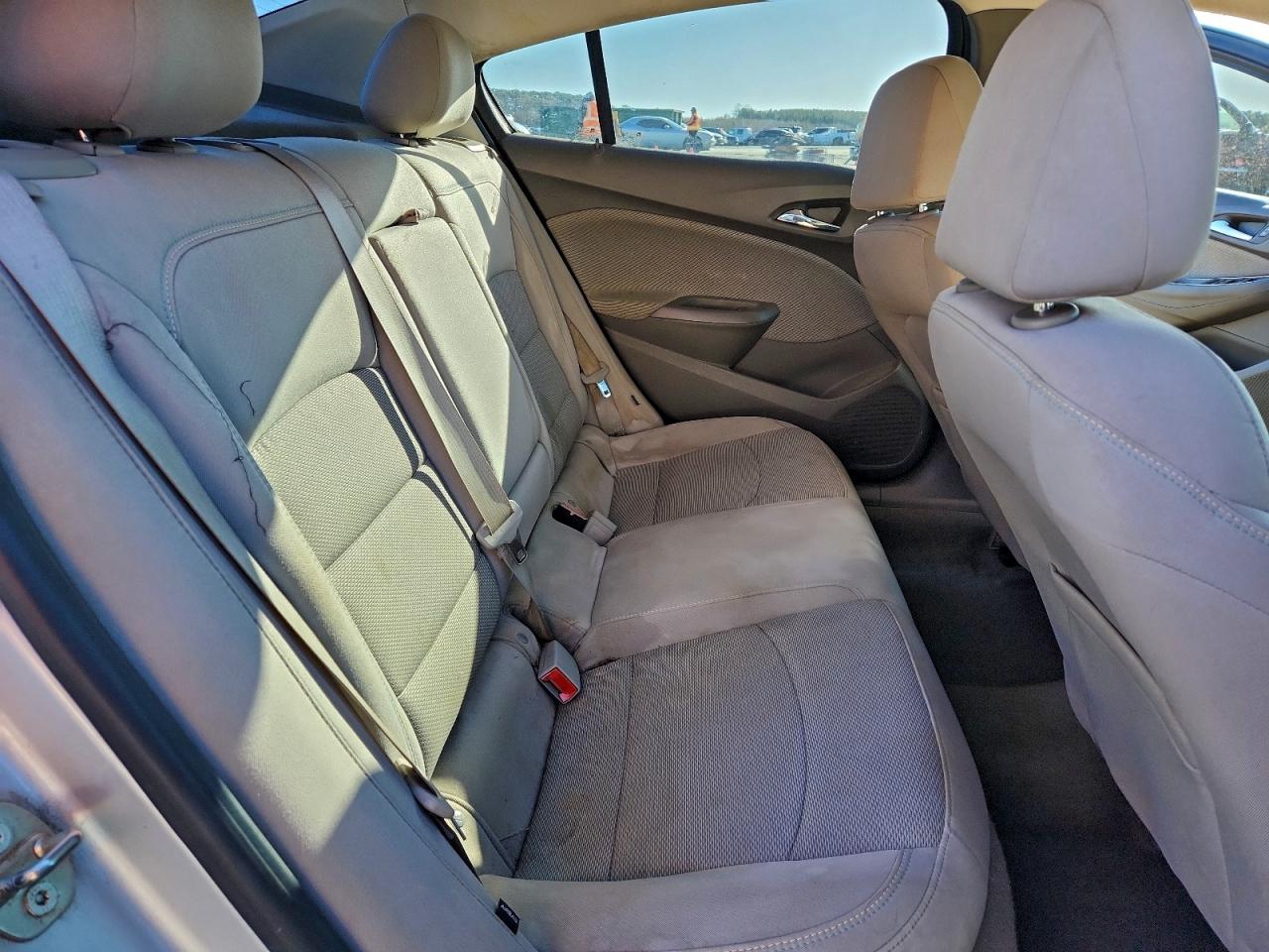 2016 CHEVROLET CRUZE LT photo 10