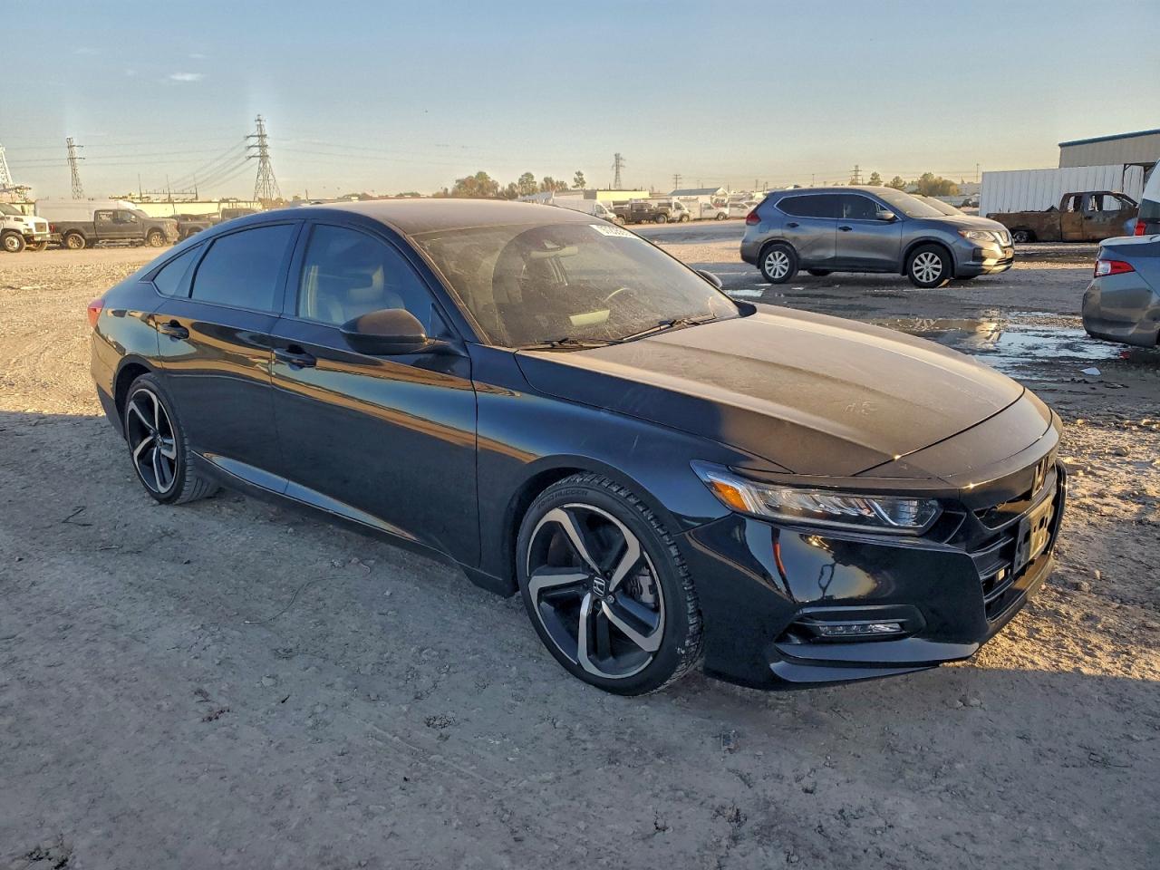 2018 HONDA ACCORD SPORT photo 4