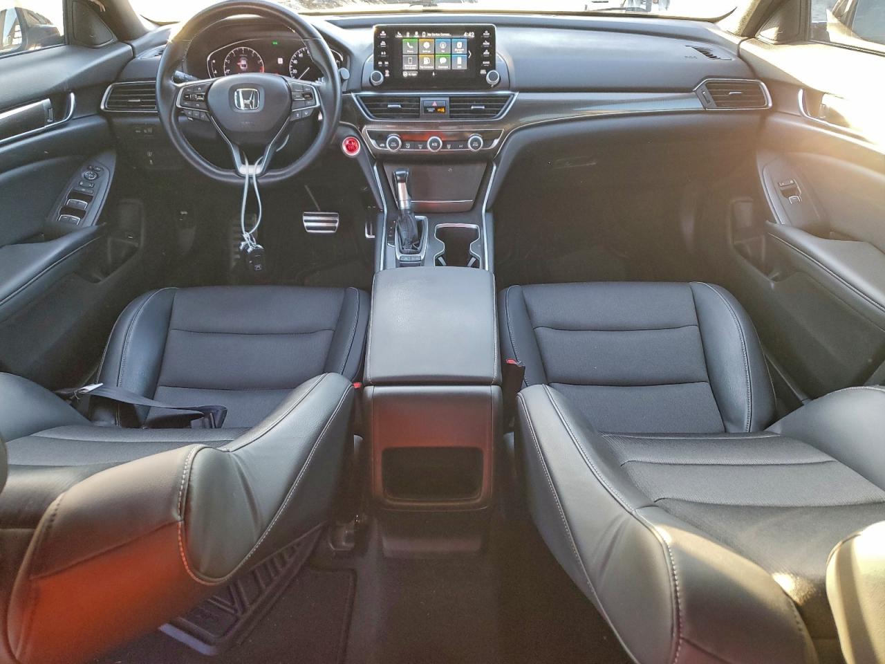 2018 HONDA ACCORD SPORT photo 8