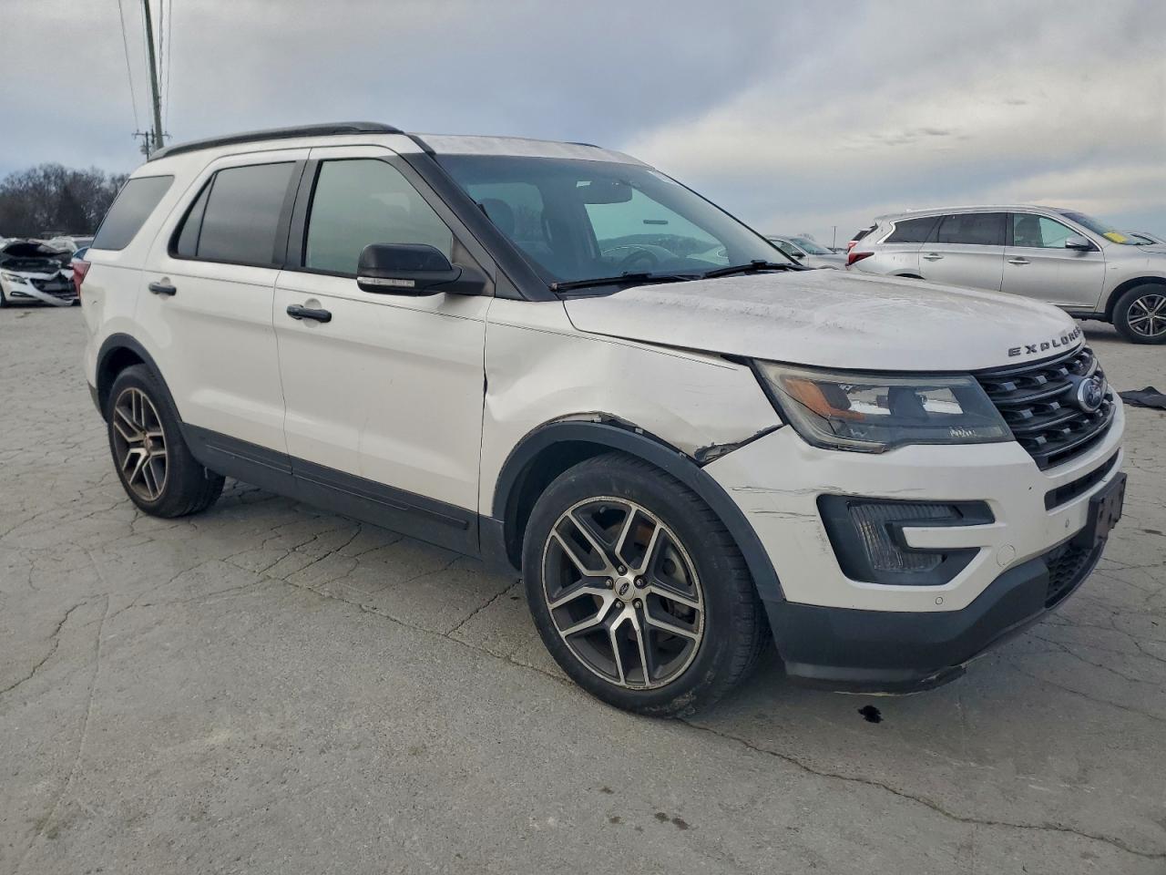 2016 FORD EXPLORER SPORT photo 4