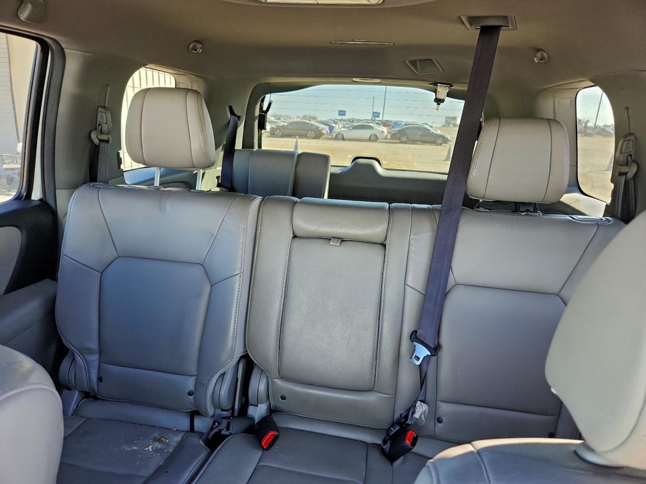 2012 HONDA PILOT EXL photo 19