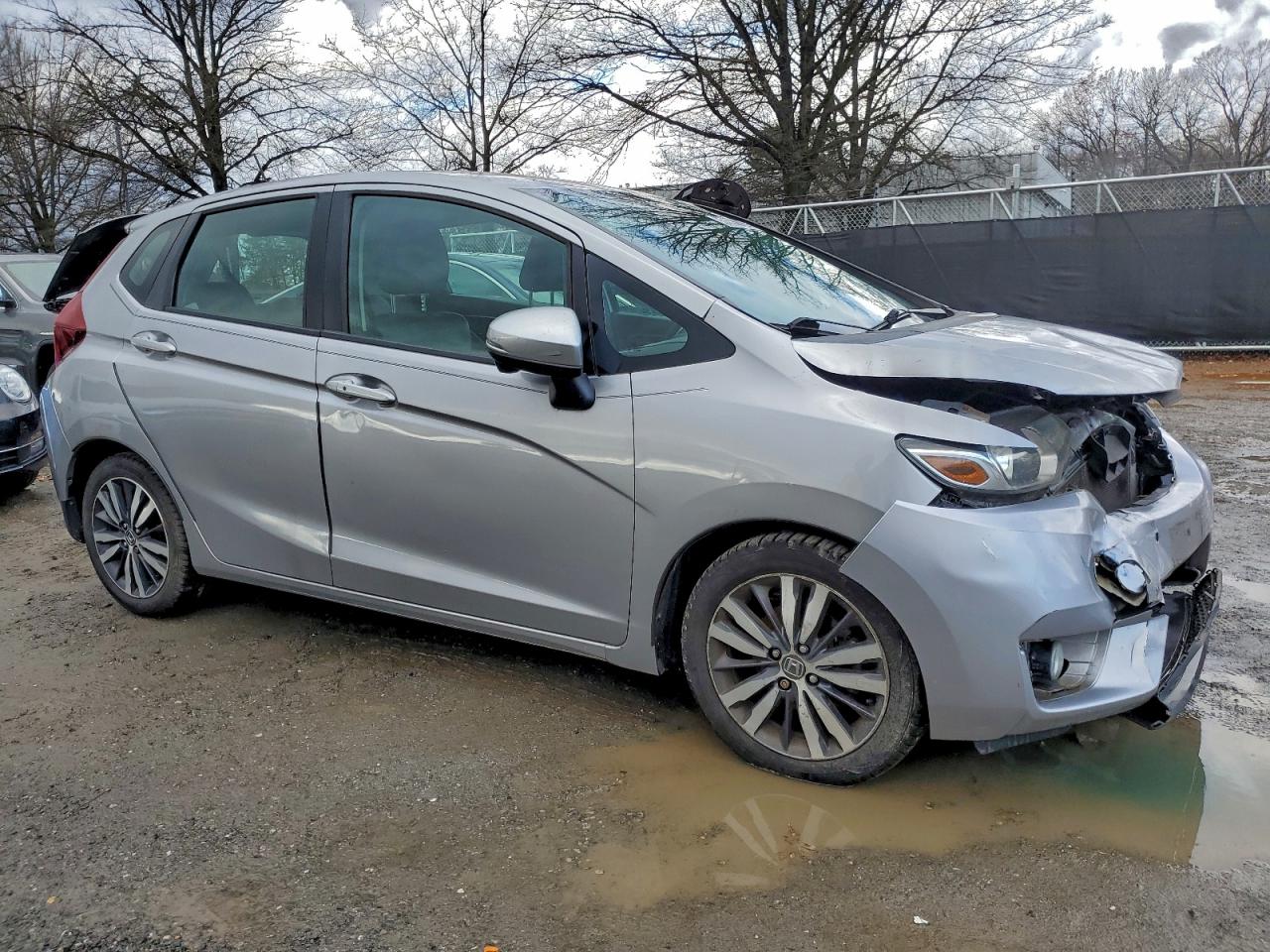 2017 HONDA FIT EX photo 4