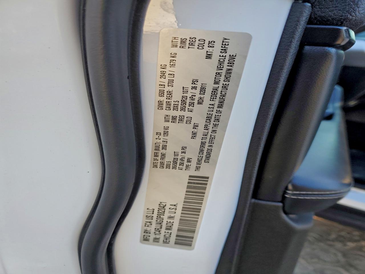 2023 JEEP GRAND CHEROKEE L LAREDO photo 14