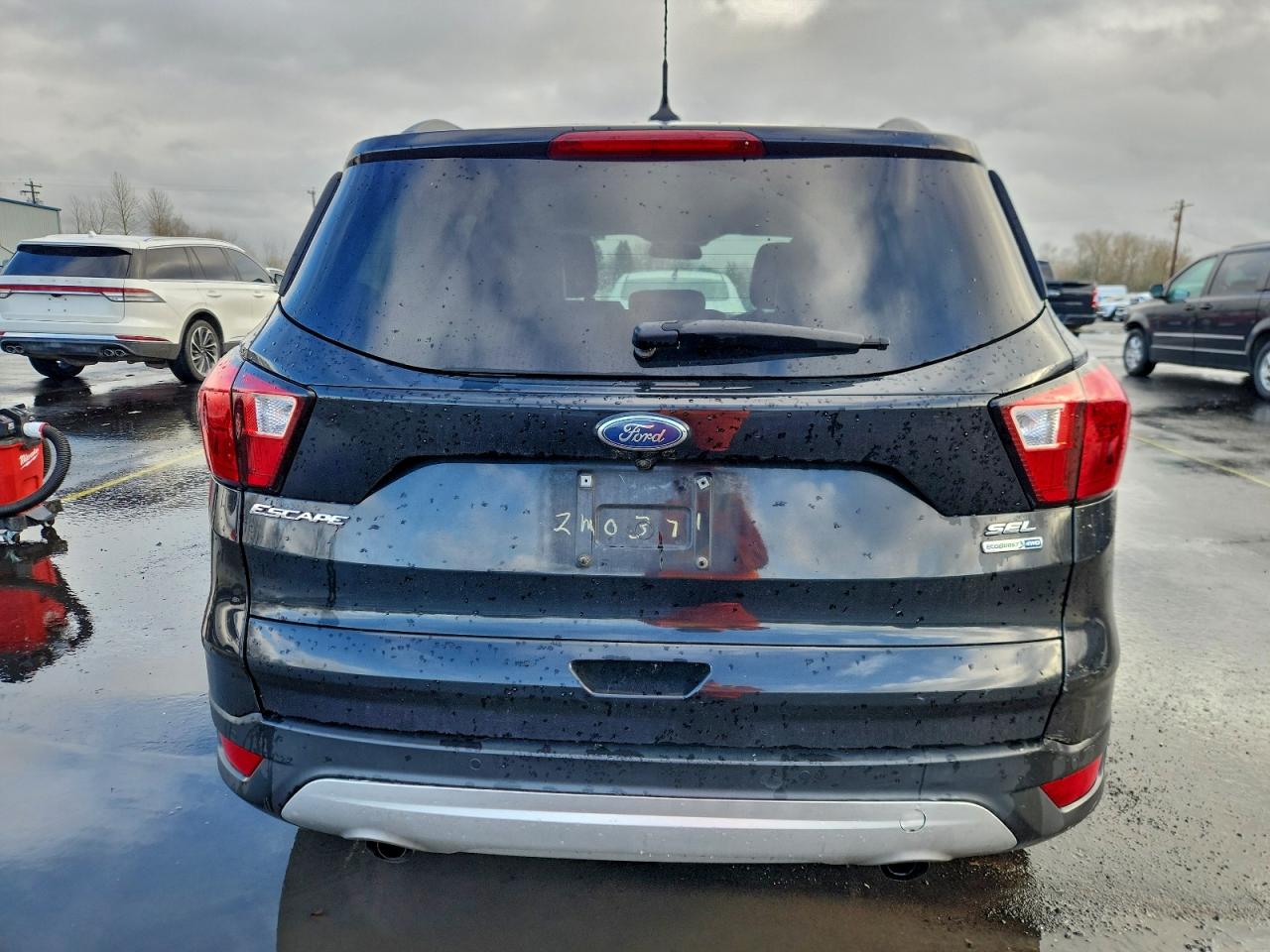 2019 FORD ESCAPE SEL photo 6