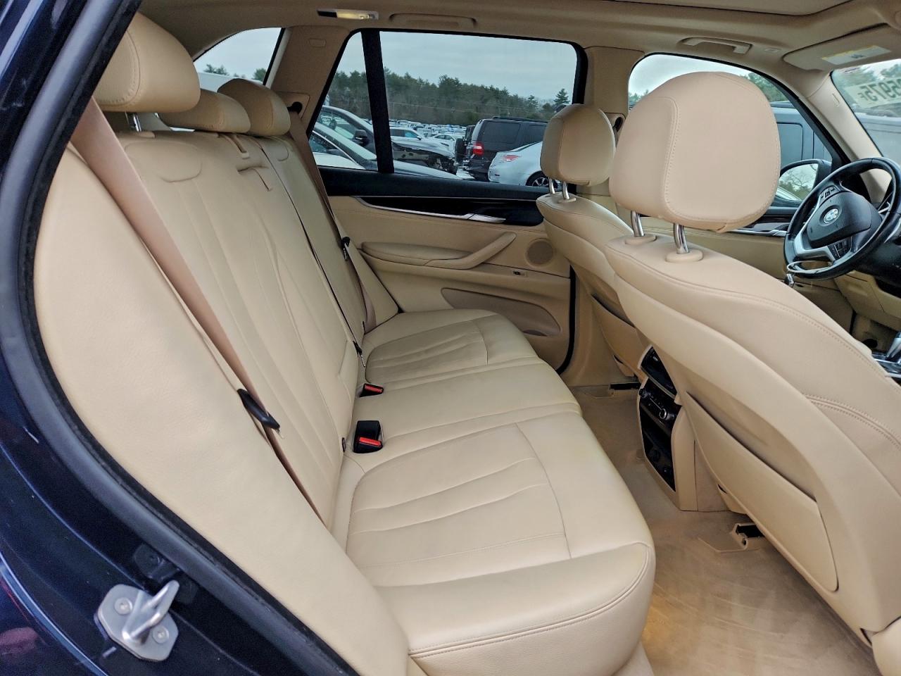 2015 BMW X5 XDRIVE35I photo 11