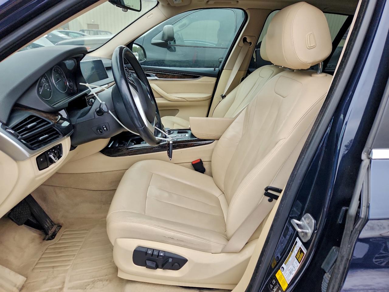 2015 BMW X5 XDRIVE35I photo 7