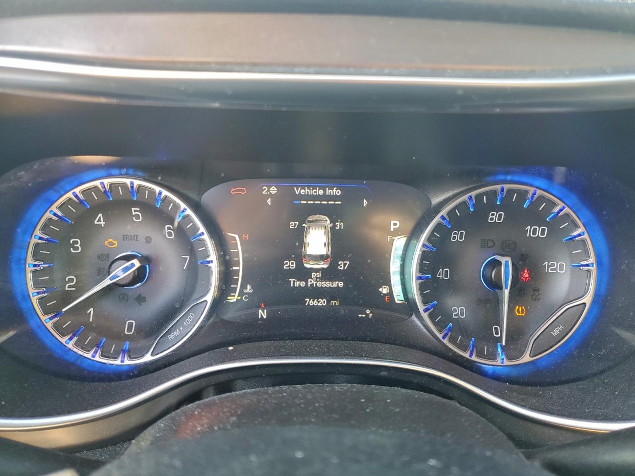 2019 CHRYSLER PACIFICA LIMITED photo 9