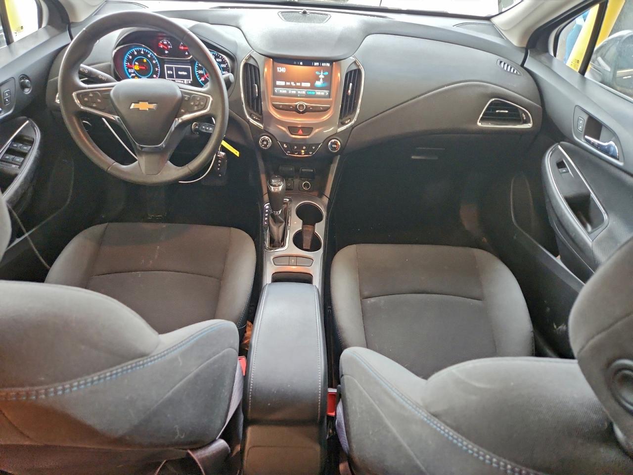2016 CHEVROLET CRUZE LT photo 8