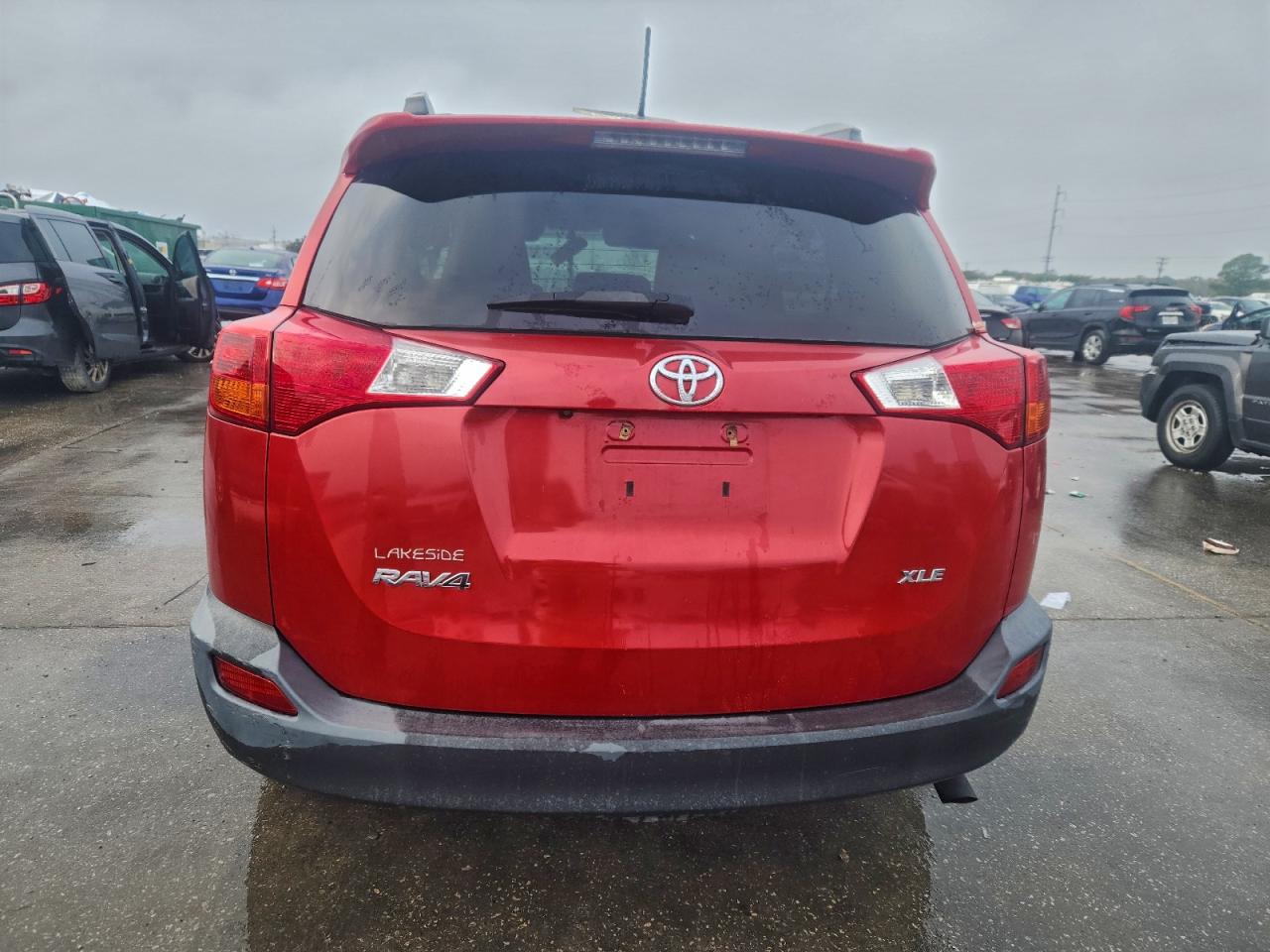 2014 TOYOTA RAV4 XLE photo 6