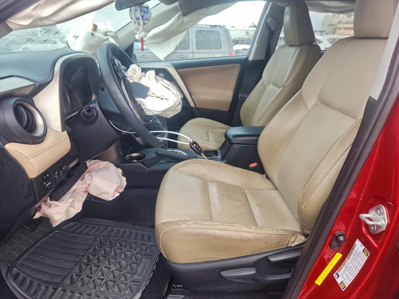 2014 TOYOTA RAV4 XLE photo 7