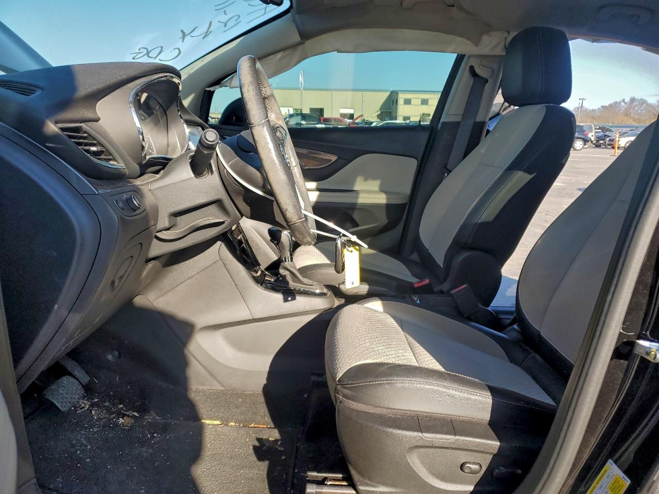 2019 BUICK ENCORE PREFERRED photo 7