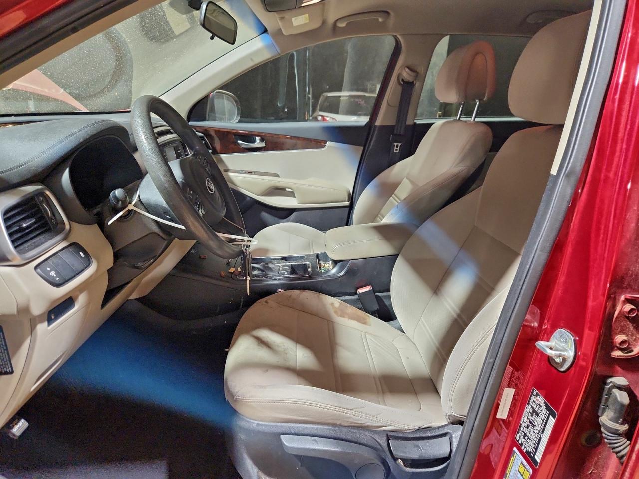 2016 KIA SORENTO LX photo 7