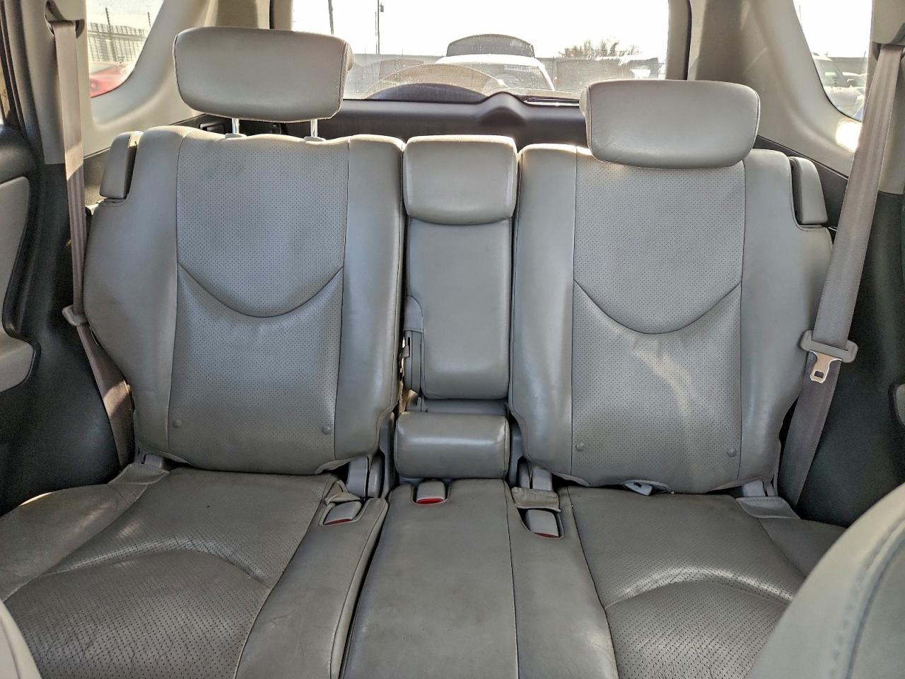 2010 TOYOTA RAV4 LIMITED photo 10