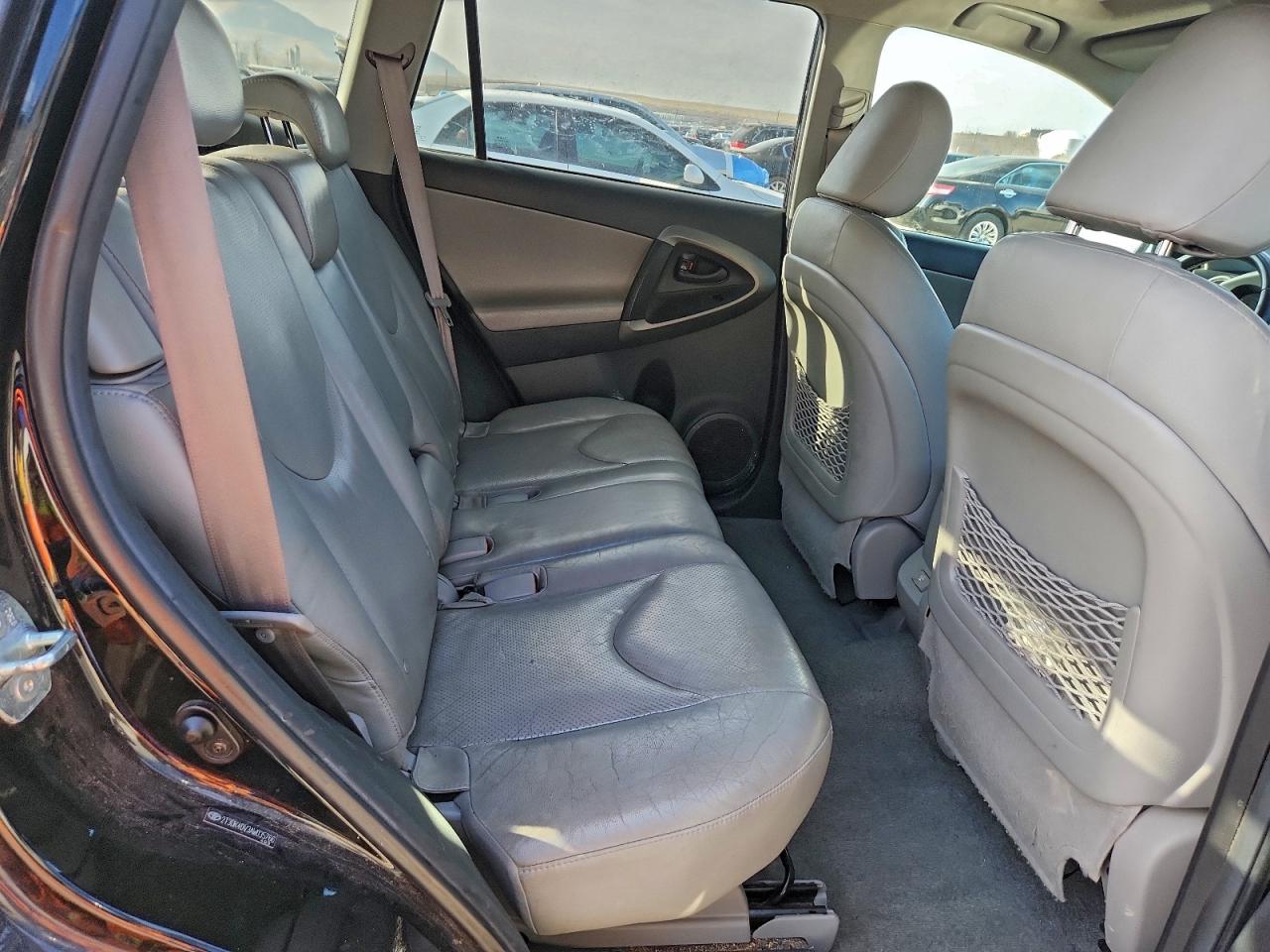 2010 TOYOTA RAV4 LIMITED photo 11