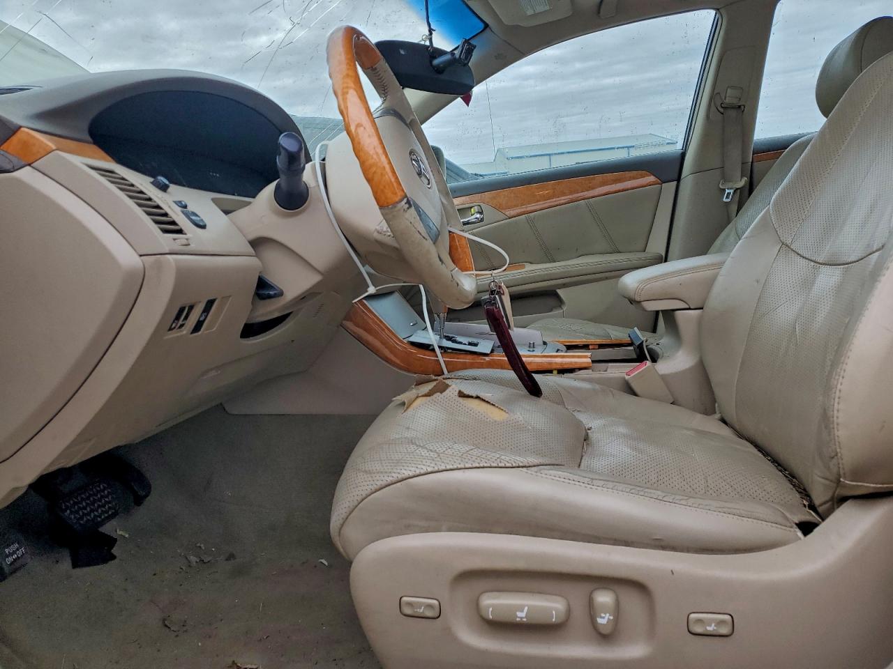 2006 TOYOTA AVALON XL photo 7