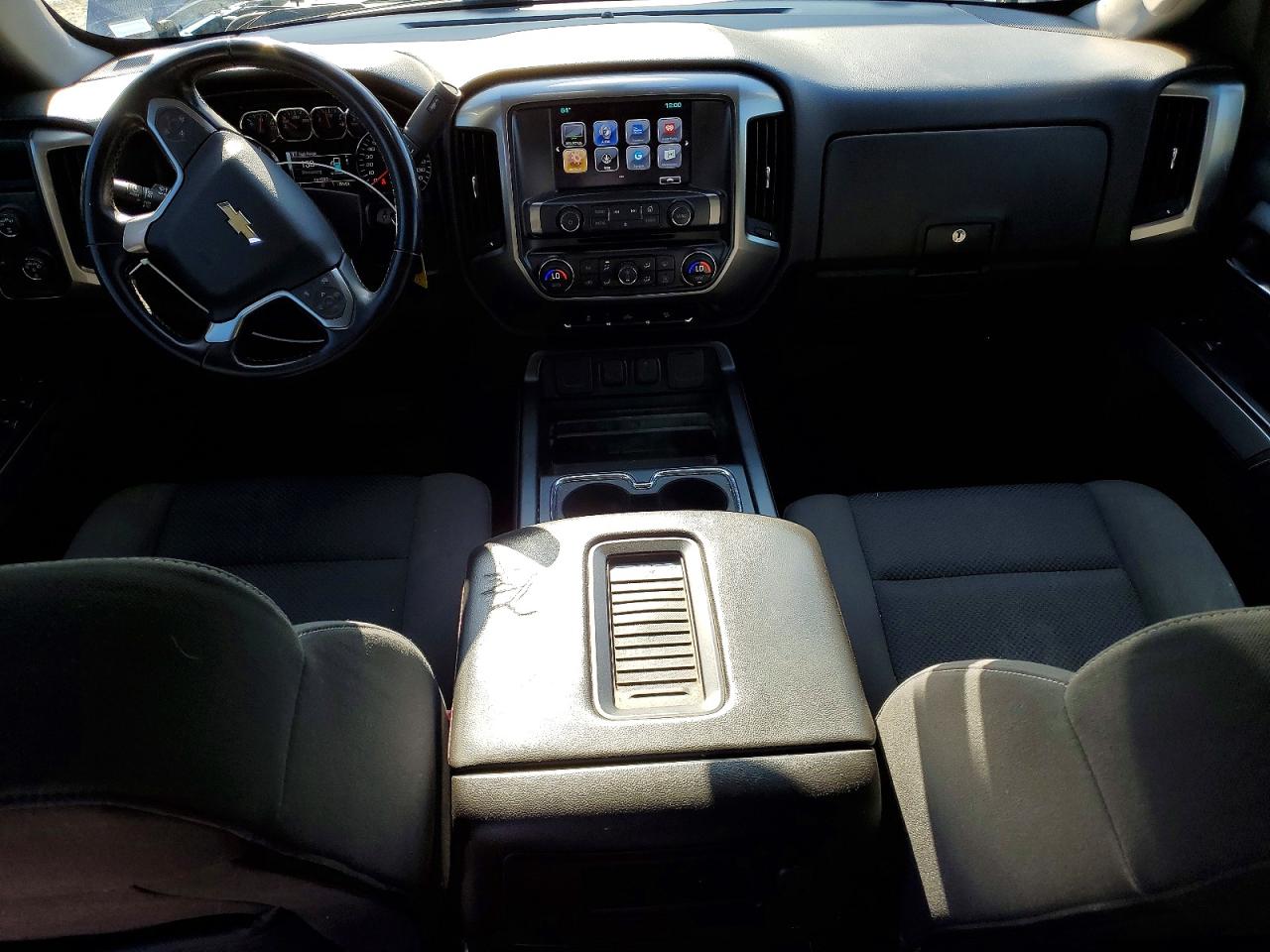 2017 CHEVROLET SILVERADO K1500 LT photo 8