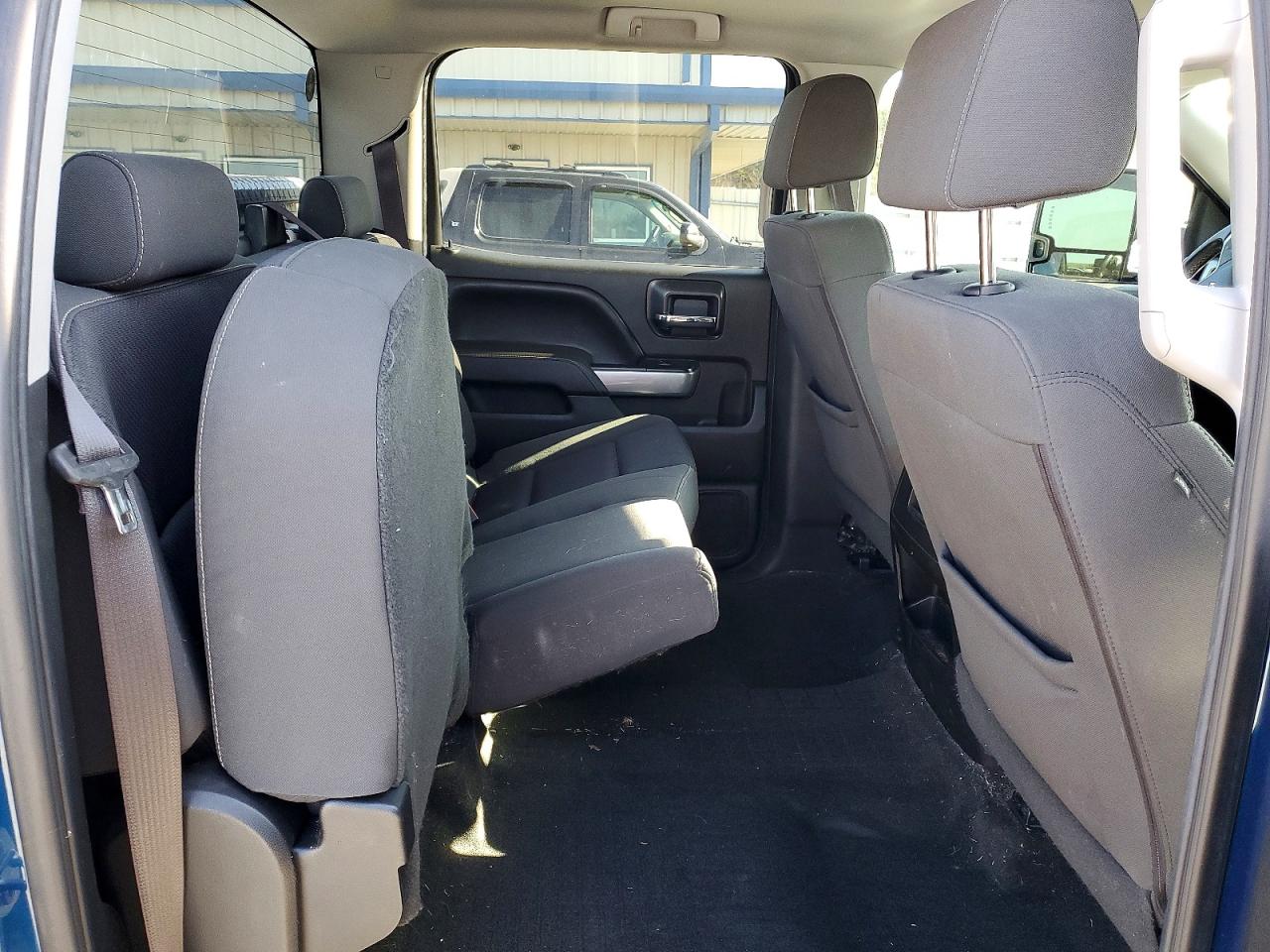 2017 CHEVROLET SILVERADO K1500 LT photo 10