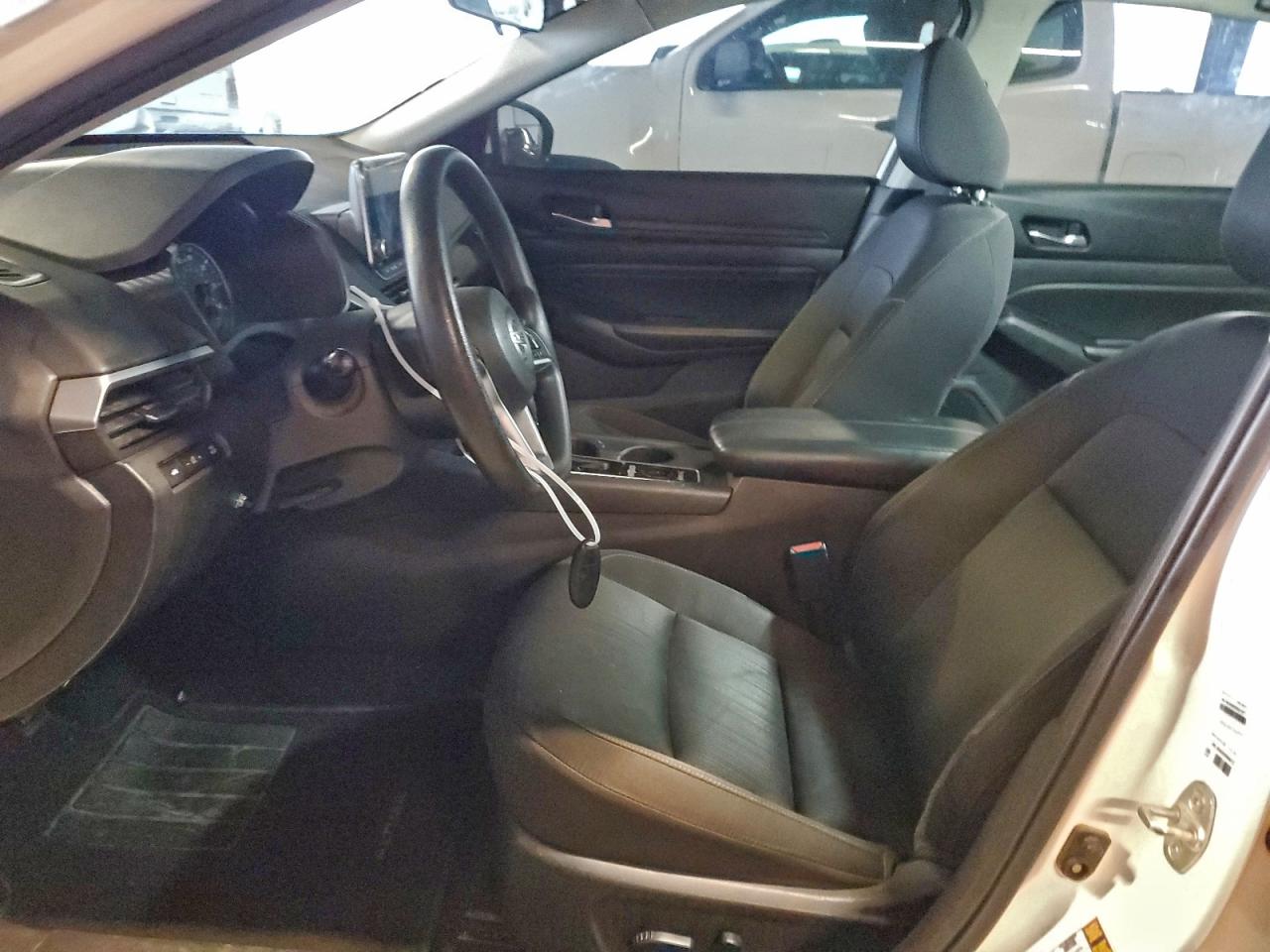 2019 NISSAN ALTIMA S photo 7
