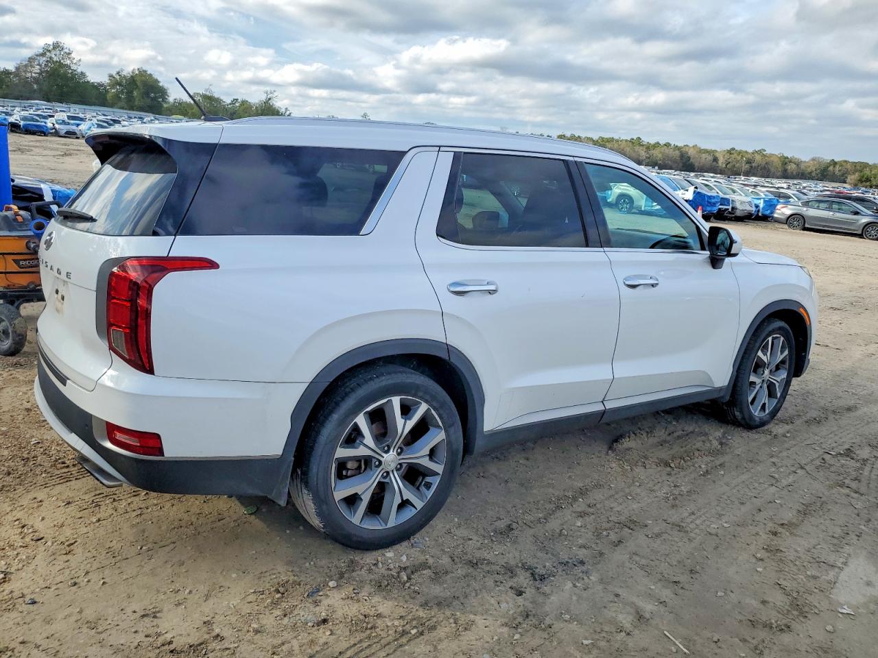 2020 HYUNDAI PALISADE SEL photo 3