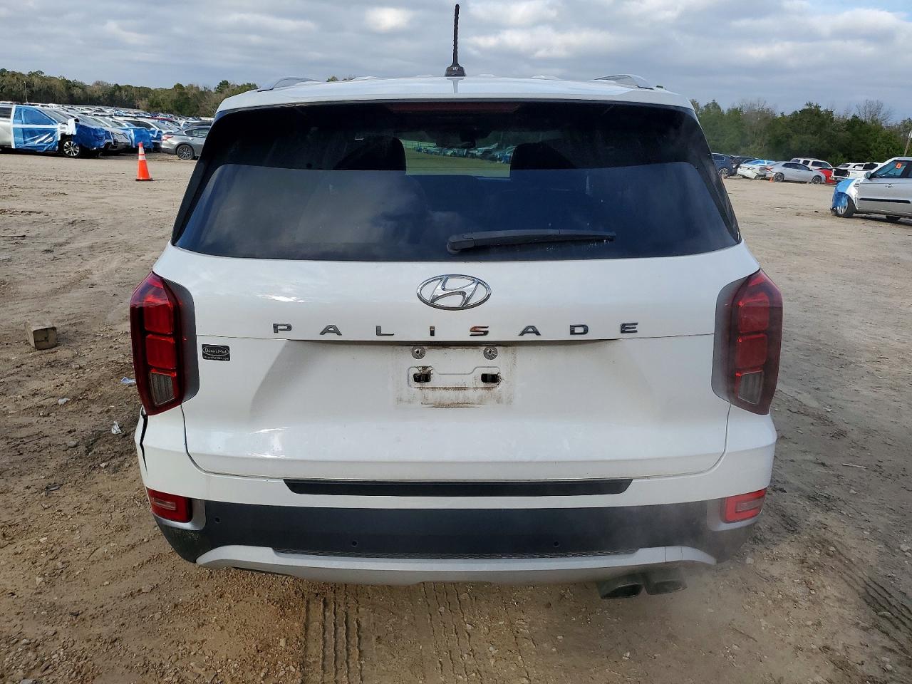 2020 HYUNDAI PALISADE SEL photo 6