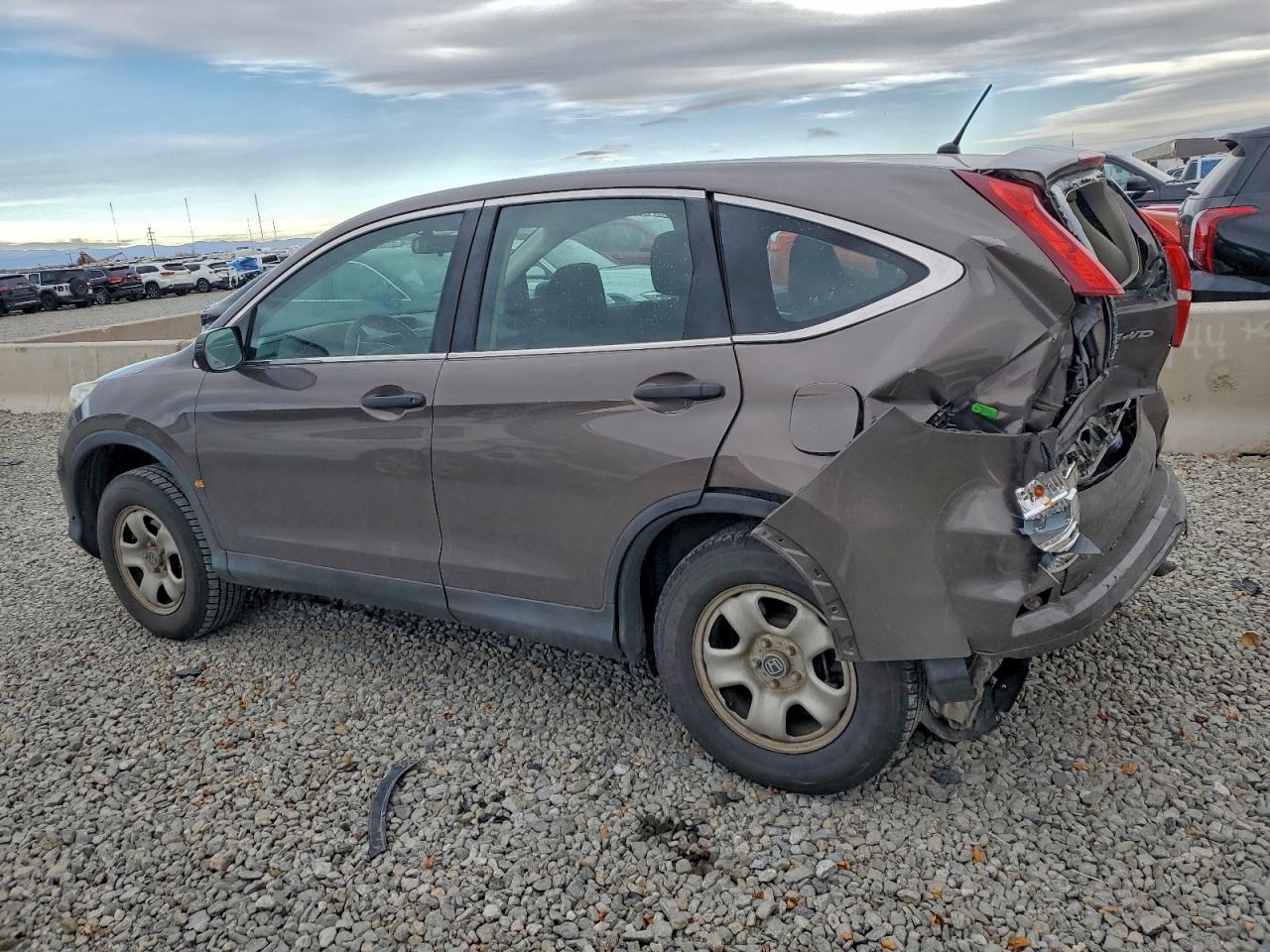 2015 HONDA CR-V LX photo 2
