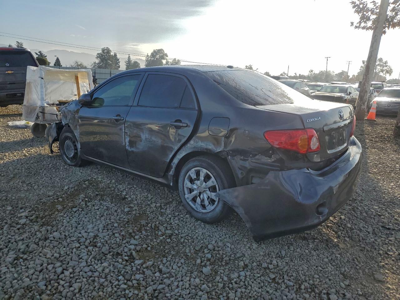 2010 TOYOTA COROLLA BASE photo 2