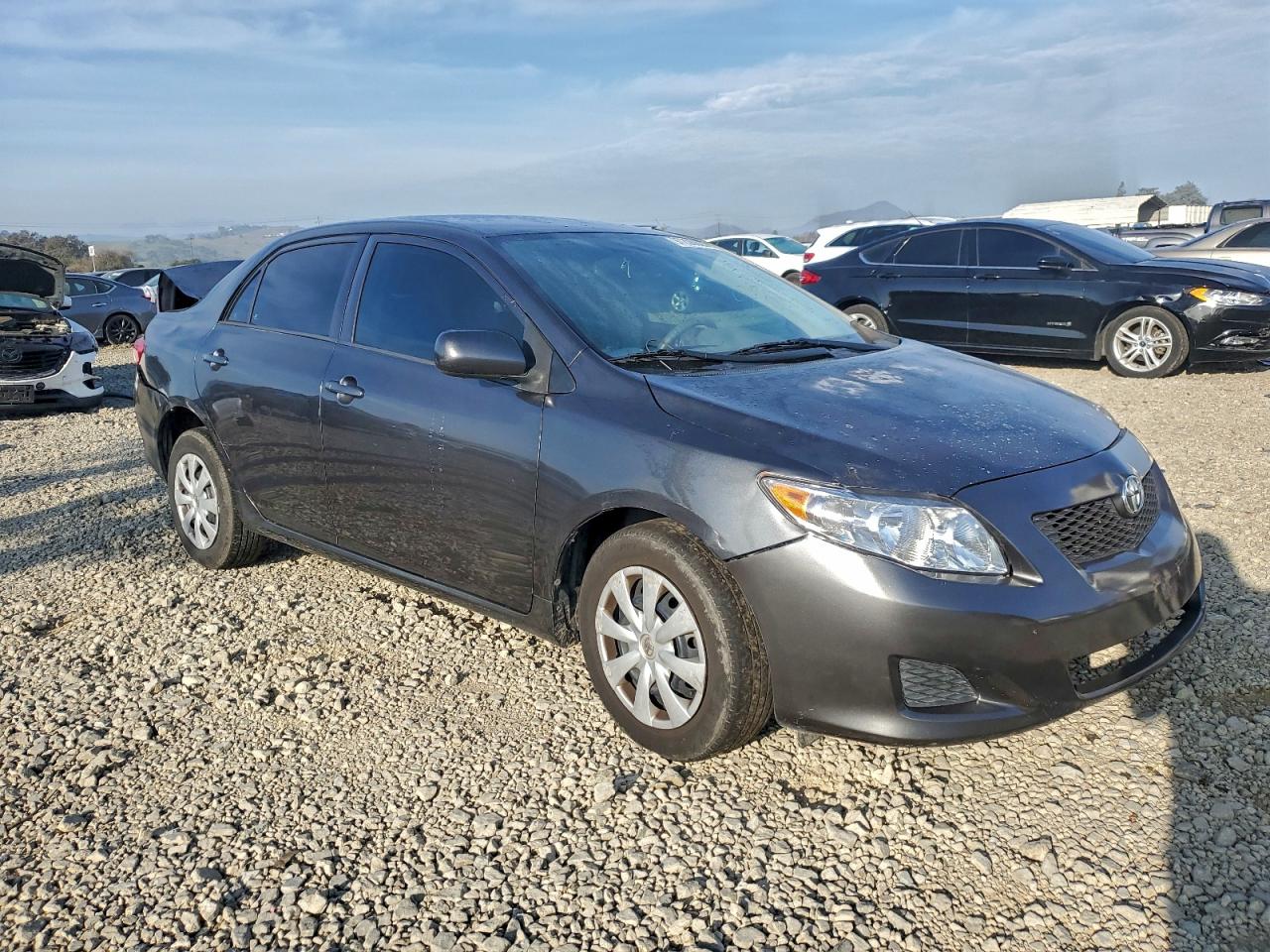 2010 TOYOTA COROLLA BASE photo 4