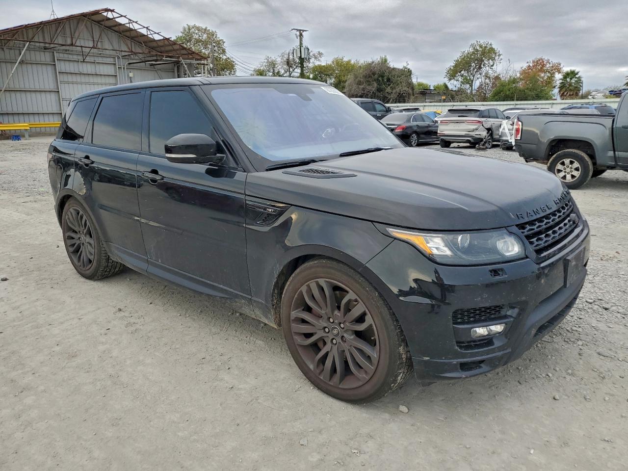 2016 LAND ROVER RANGE ROVER SPORT HST photo 4