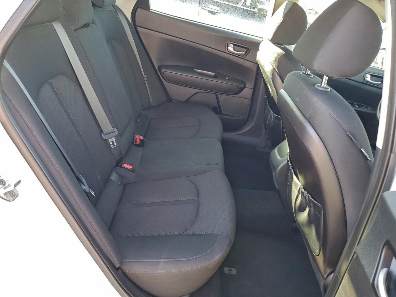 2016 KIA OPTIMA LX photo 10