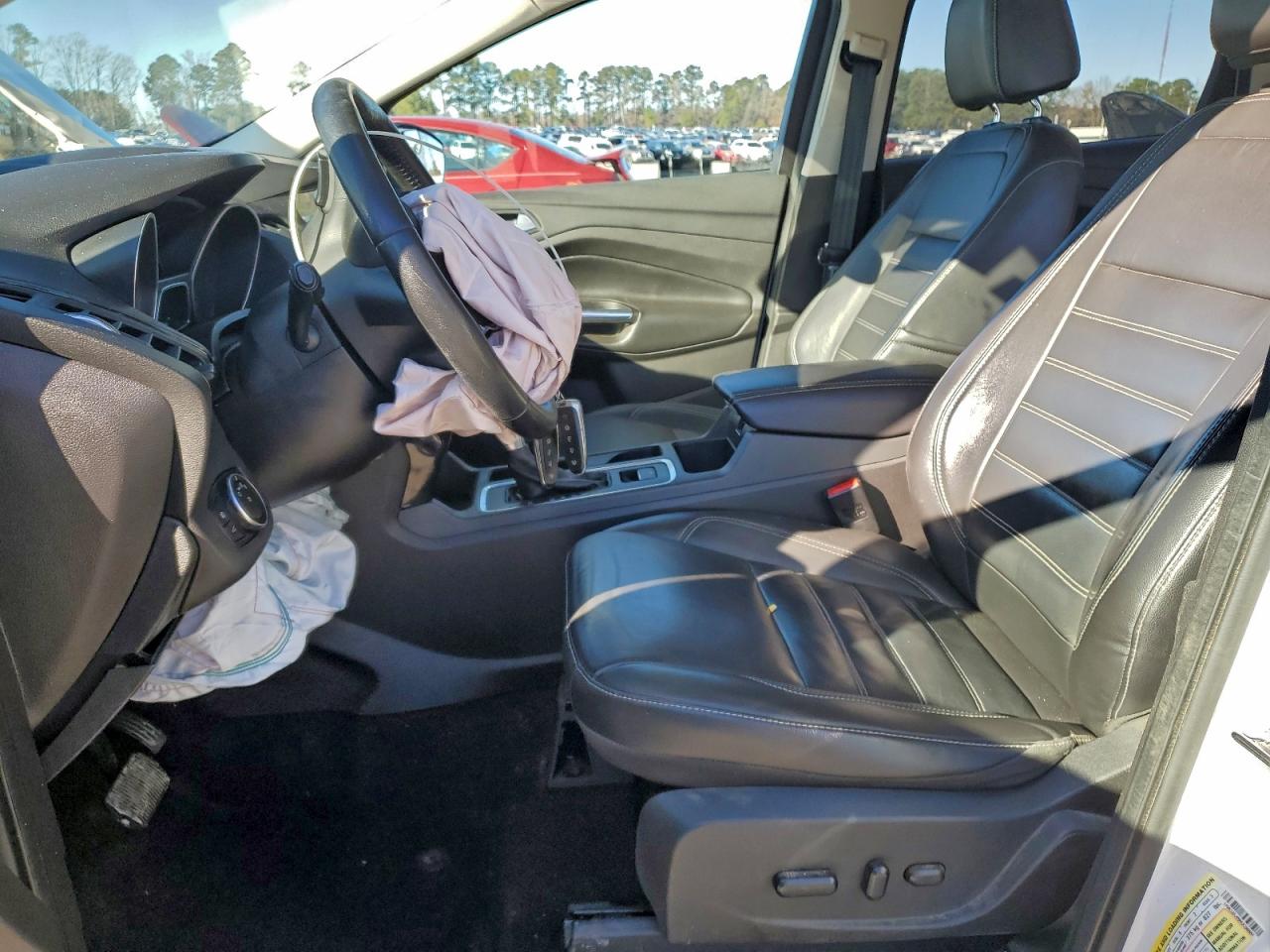 2017 FORD ESCAPE TITANIUM photo 7