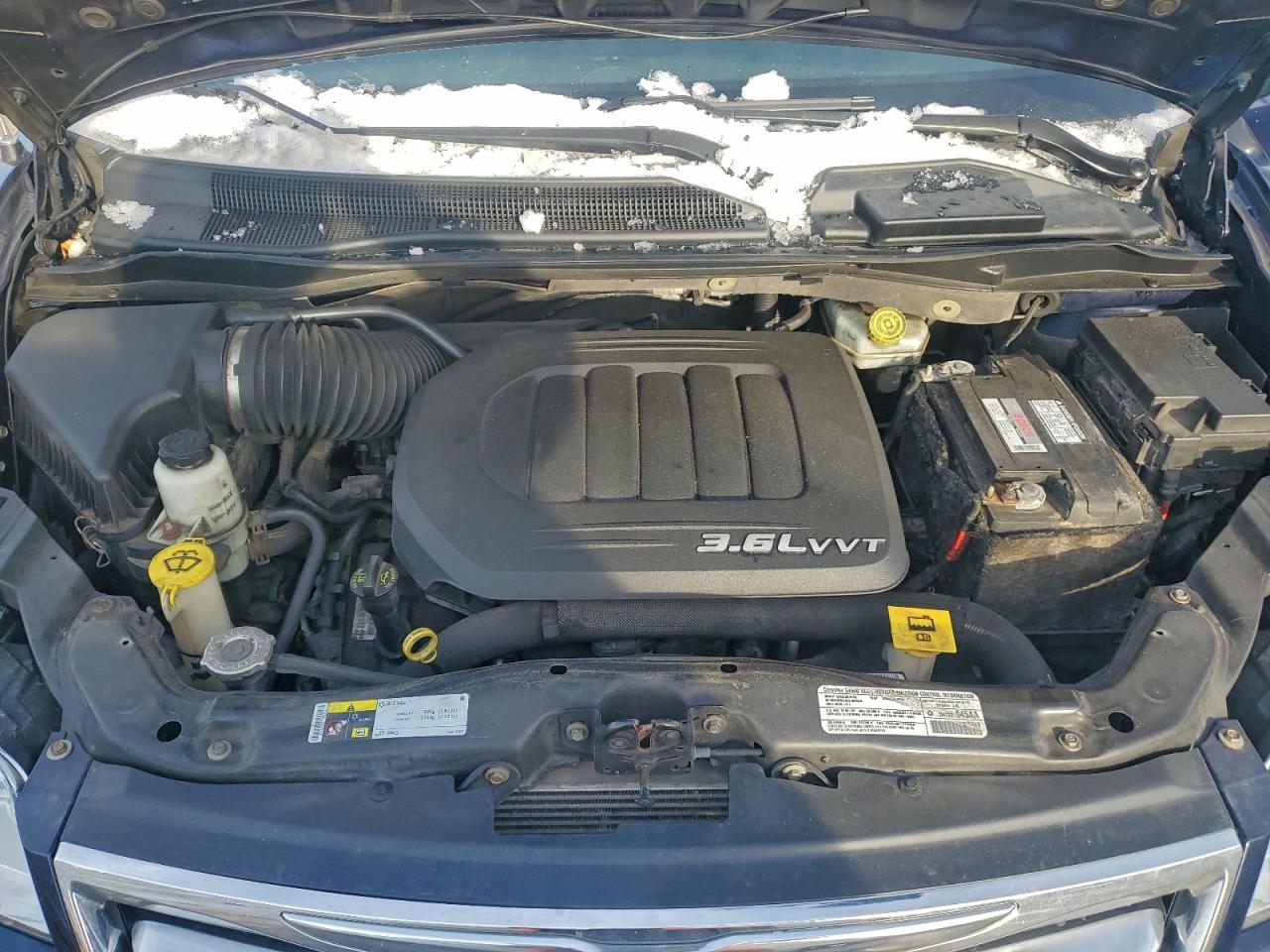 2013 CHRYSLER TOWN & COUNTRY TOURING photo 12