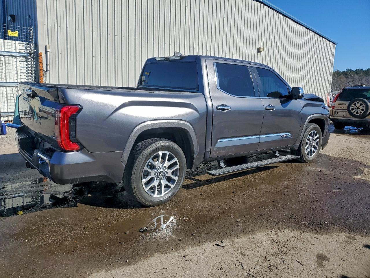 2024 TOYOTA TUNDRA 1794 EDITION photo 3