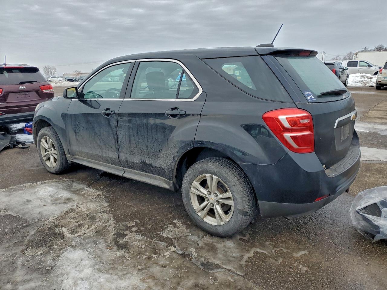 2016 CHEVROLET EQUINOX LS photo 2