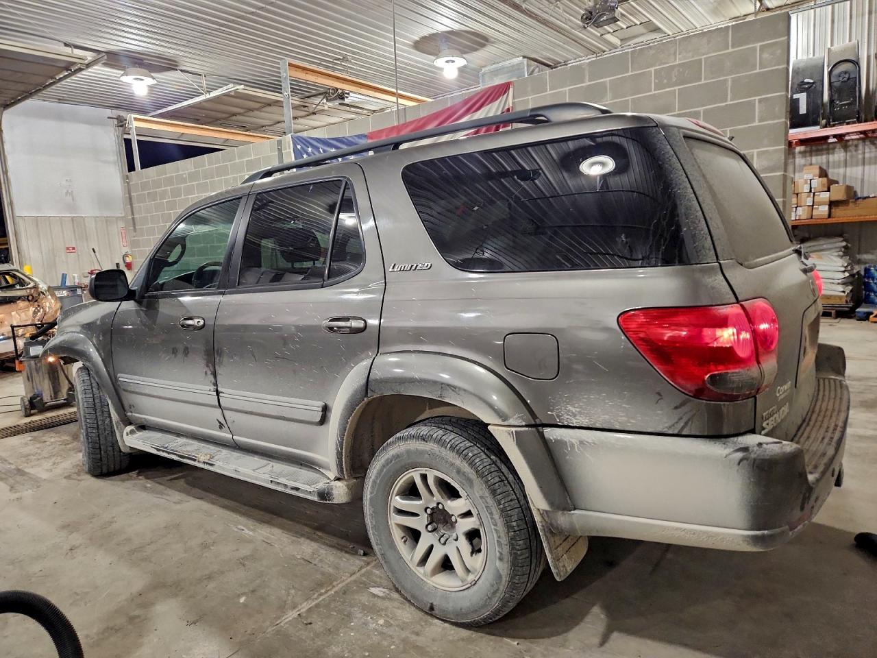 2006 TOYOTA SEQUOIA LIMITED photo 2