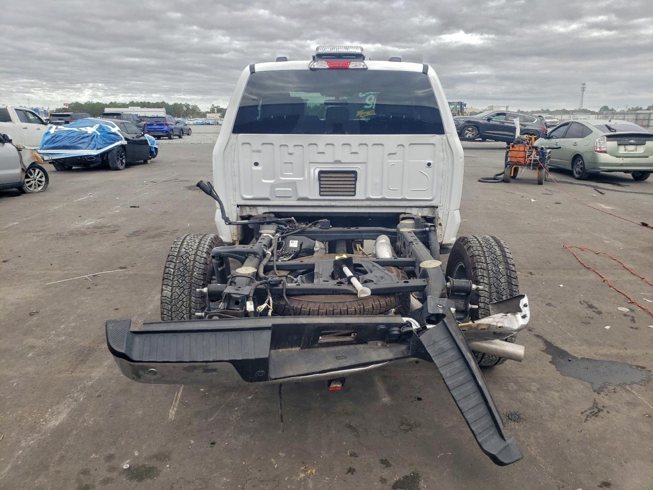 2025 FORD F150 TRUCK CAB AND CHASSIS photo 6
