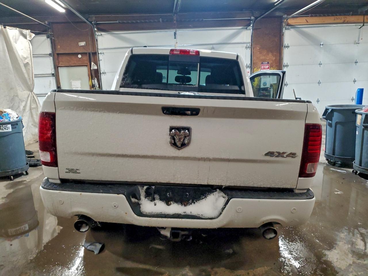 2014 RAM 1500 SPORT photo 6