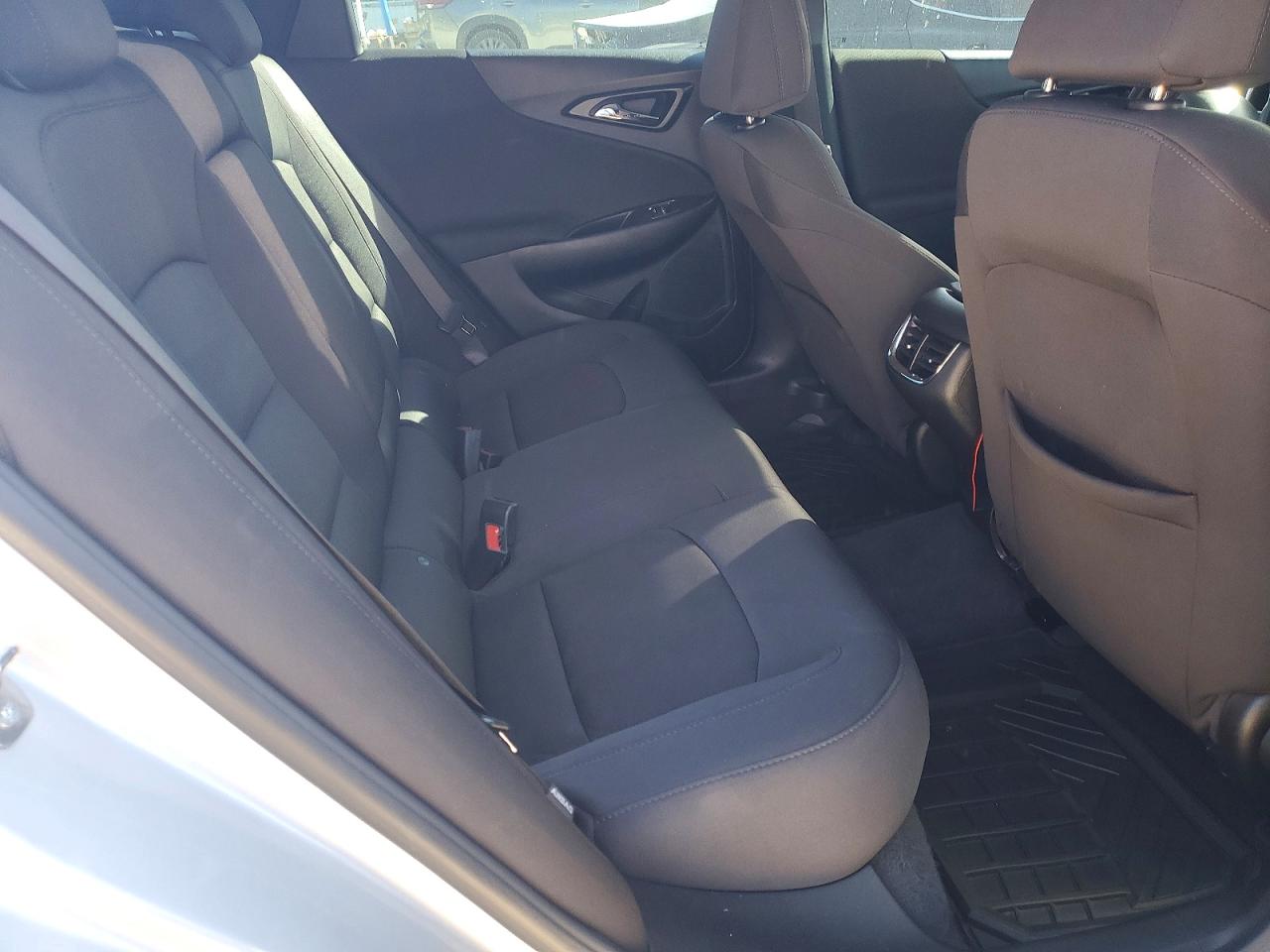 2021 CHEVROLET MALIBU LT photo 10
