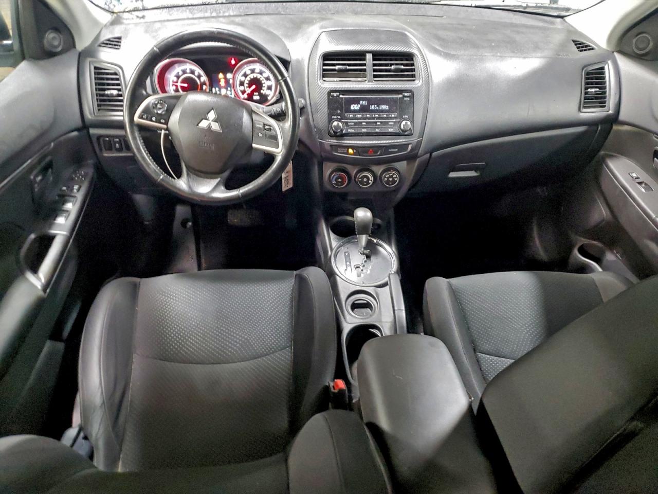 2015 MITSUBISHI OUTLANDER SPORT ES photo 8