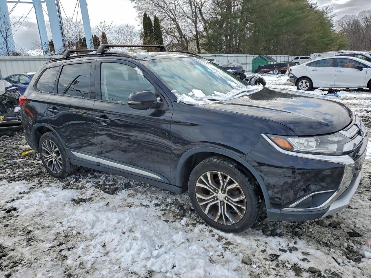2016 MITSUBISHI OUTLANDER SE photo 4